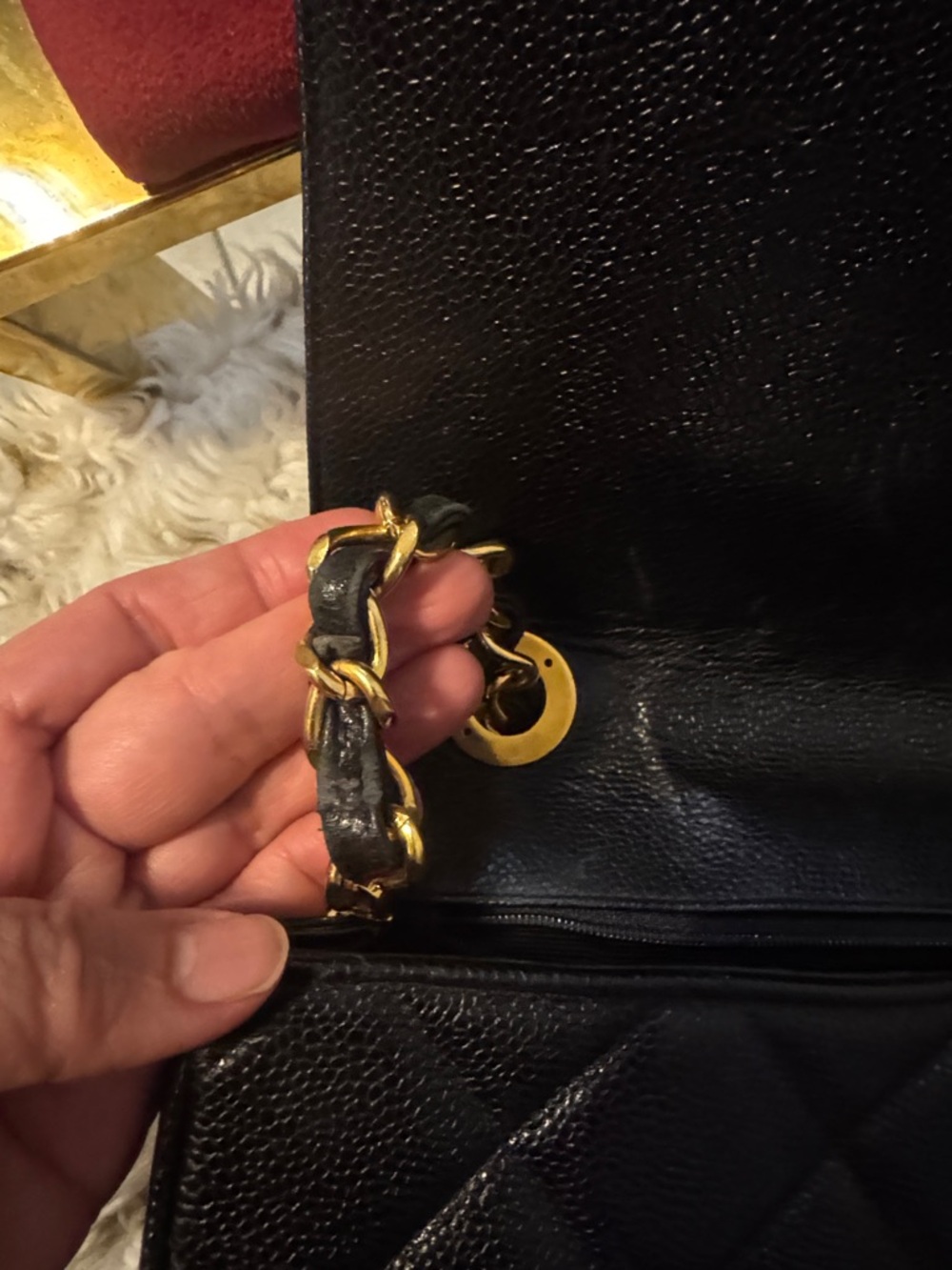 Final price🔥Vintage Black Quilted Shoulder Bag with Gold Chain Strap - Chanel - Picture 12 of 17